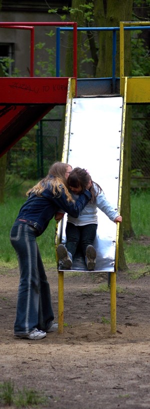 Kościan. Plac zabaw przy ul ks. Bączkowskiego.