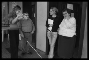 Dom Pomocy Społecznej w Jarogniewicach zamieszkują osoby niepełnosprawne fizycznie, najczęściej niewidome, ociemniałe i z resztką wzroku.