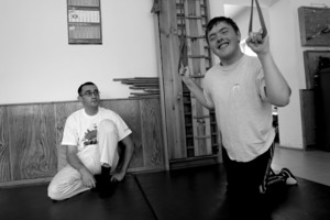 Kościan, Ośrodek Rehabilitacji dla Dzieci i Młodzieży. Dominik ćwiczy pod czujnym okiem Krzysztofa Wesołowskiego. 