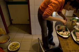 Dziewczyny w kuchni nie miały chwili przerwy.