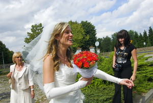 Lubiń. Przed ślubem w klasztornym kościele