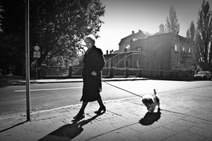 Kościan, most przy ul. Wrocławskiej, g. 12:17. Spacer po moście, który kilka dni temu oddano do użytku po generalnym remoncie.