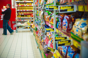 Hipermarket Kaufland ul. Kościuszki 9 godziny otwarcia 9-20; całe rodziny z dziećmi odwiedzają w niedzielę market