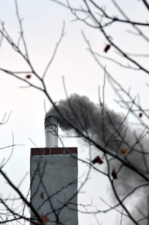 Kościan, od kilku tygodni trwa wielka dyskusja na temat spalania śmieci w domowych piecach. Każdy czarny dym wzbudza zainteresowanie...