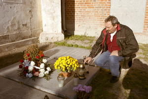 Jedziemy jeszcze do Rąbinia na grób generała Dezyderego Chłapowskiego, a stamtąd wracamy do domu na obiad, do którego zasiada rodzina w komplecie.