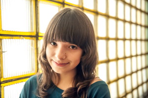 Szkoła Podstawowa nr 4 w Kościanie, klasa VI A. Jagoda Cyprian lat 12. Moje plany na przyszłość: moim największym marzeniem było wyjechać za granice i zostać słynną dekoratorką wnętrz.