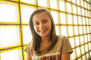 Szkoła Podstawowa nr 4 w Kościanie, klasa VI C. Sarah Szyguła lat 12. Moje plany na przyszłość: chciałabym być fotomodelką i fotografem. Moimi marzeniami są: skoczenie ze spadochronem, wyprawa do Japonii.