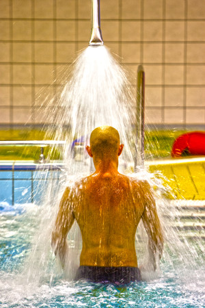 Oniryczny obraz kościańskiego basenu