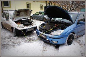 Mrozy niby lżejsze ale prądem poratować trzeba... Zdjęcie wykonane na podwórzu Starej Drukarni w Kościane. Fot.Łukasz Wojciak