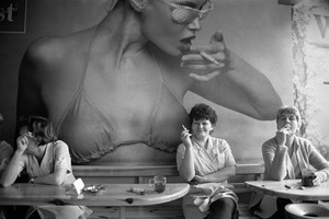 Ostatnie miesiące pracy w wytwórni papierosów. 