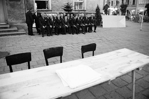 Chór męski Arion gotowy do udziału w spektaklu teatralnym Janusza Dodota. 